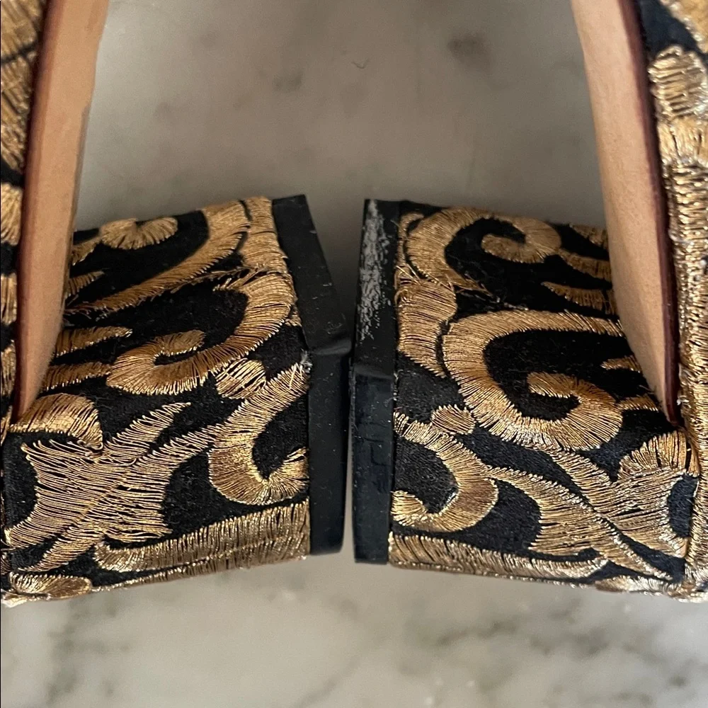 TORY BURCH Tatiana White Pearl Black Gold Brocade Slides Sandal 6M